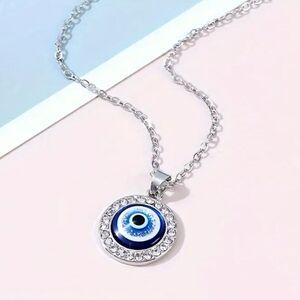 👁️ Silver Evil Eye Pendant Necklace 👁️